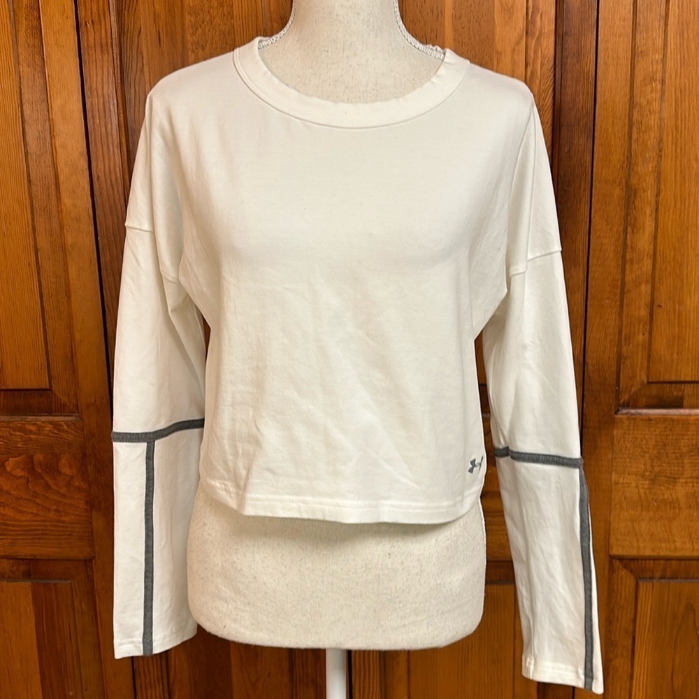Under Armour Womens Cropped Long Sleeve Top White w Grey Piping L